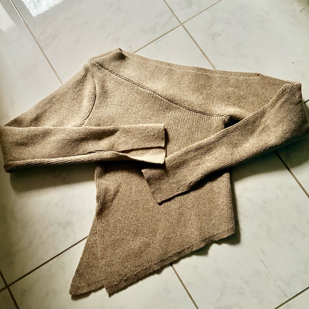 ASTR Shimmery Taupe/Silver Knit Long-Sleeve Sweater